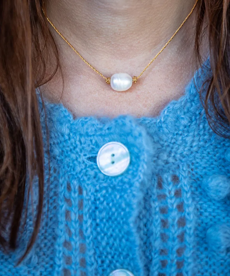 Golden Tide Pearl Knot Necklace