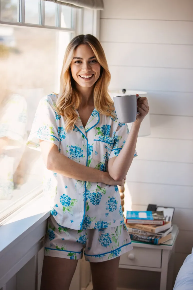 Hydrangea Drawstring Shorts Pajama Set