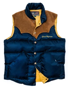Jeep® x KJP Grand Wagoneer Puffer Vest in Navy