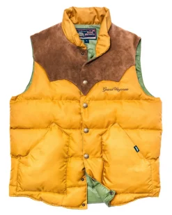 Jeep® x KJP Grand Wagoneer Puffer Vest in Tan