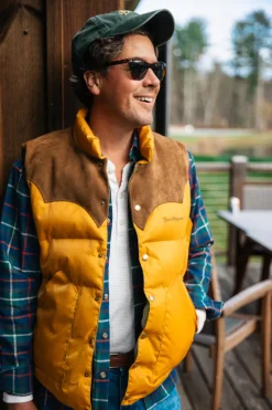 Jeep® x KJP Grand Wagoneer Puffer Vest in Tan