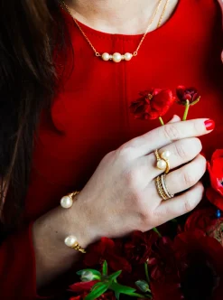 Scalloped Ring - Pearl