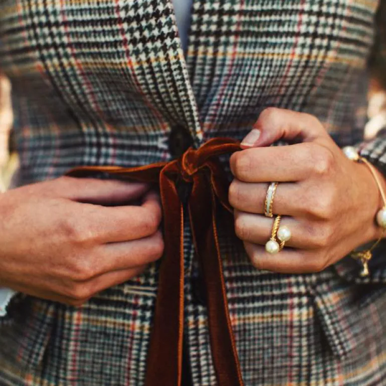 Scalloped Ring - Pearl