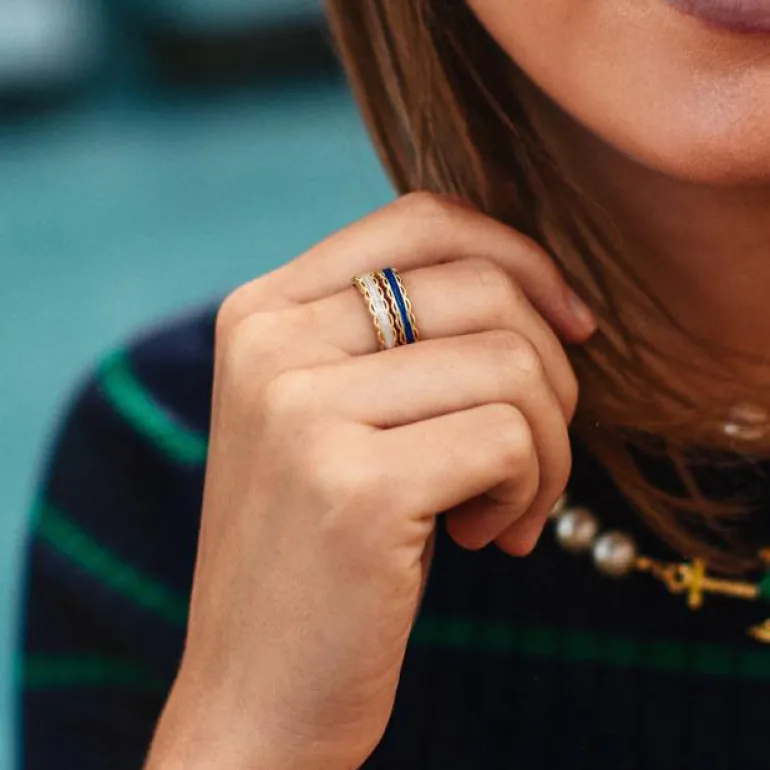 Scalloped Ring -Navy